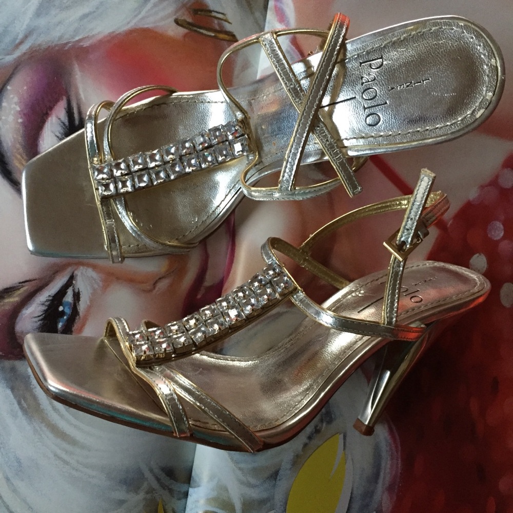 Linea Paolo  T strap